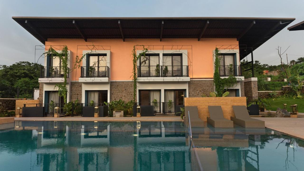 East India House Hotel Gorai Exterior foto