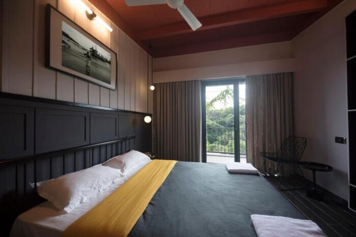 East India House Hotel Gorai Exterior foto